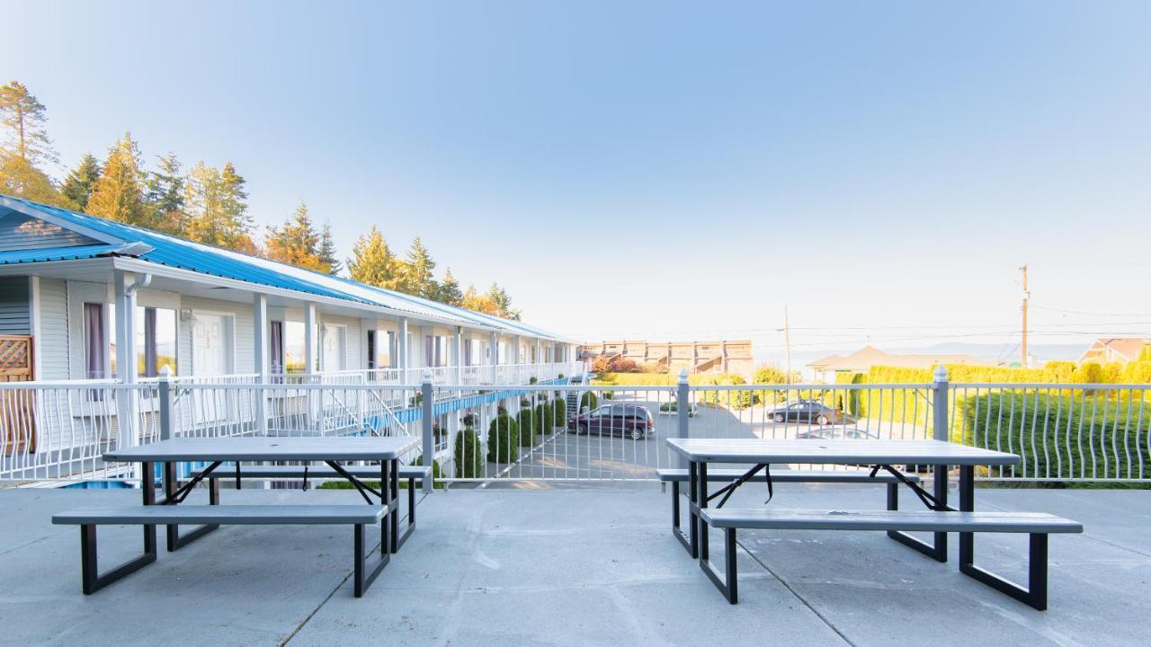 Ocean Crest Motel Qualicum Beach Exterior foto