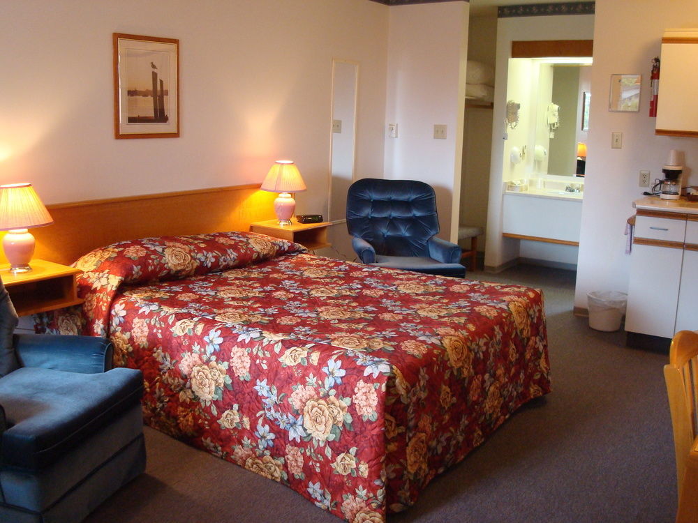 Ocean Crest Motel Qualicum Beach Exterior foto