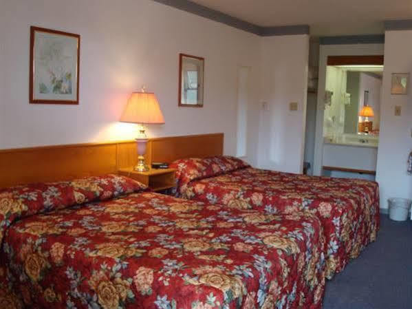 Ocean Crest Motel Qualicum Beach Exterior foto